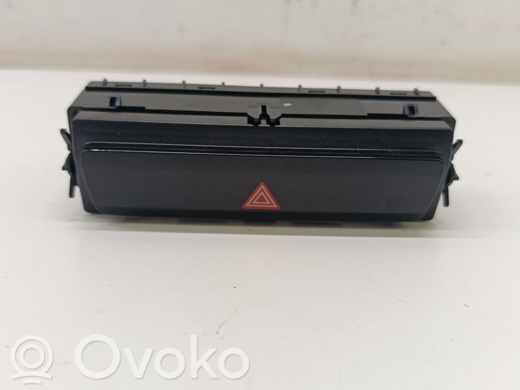 Audi Q4 Sportback e-tron A set of switches 