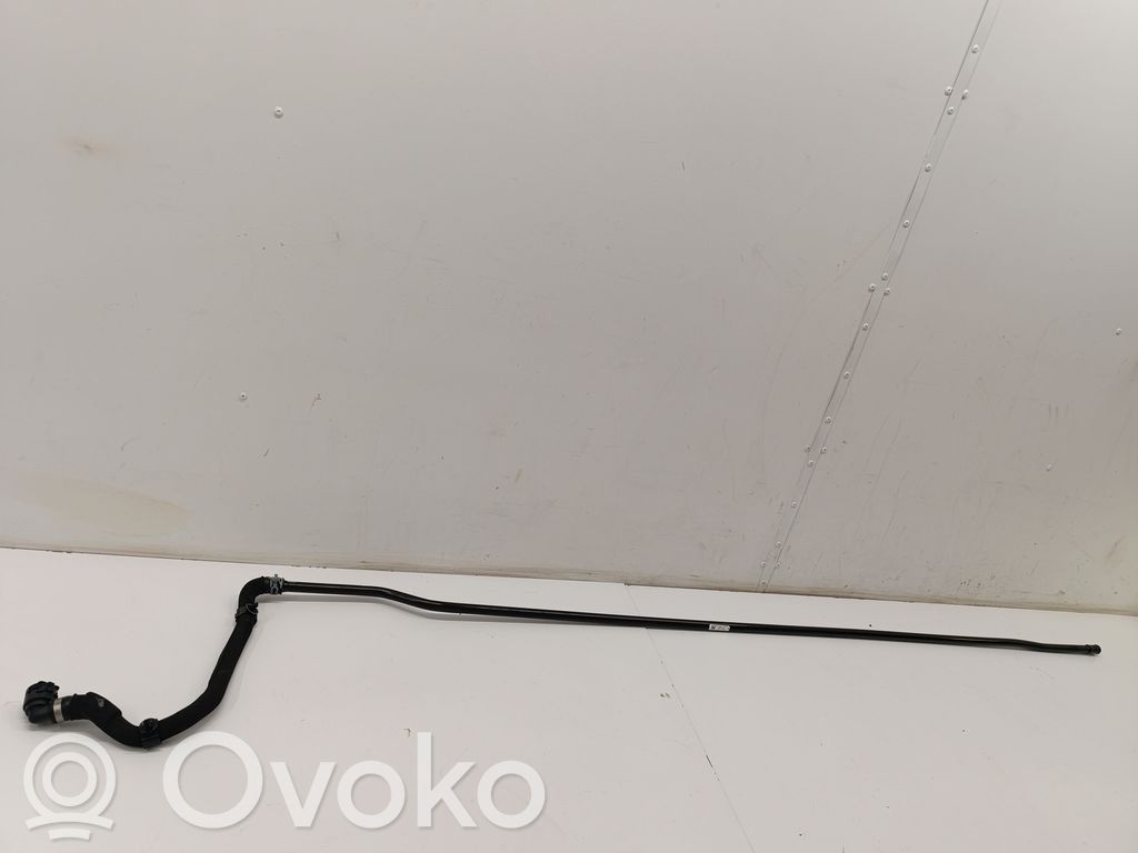 Audi Q4 Sportback e-tron Engine coolant pipe/hose 