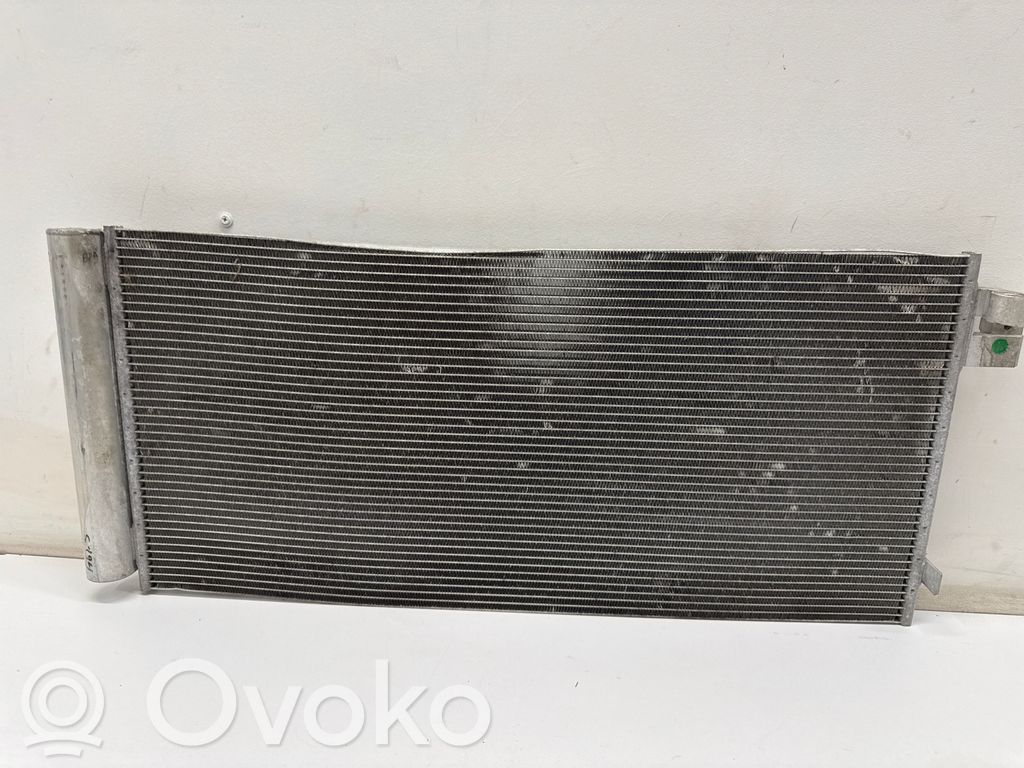 BMW 3 G20 G21 Oro kondicionieriaus radiatorius aušinimo 