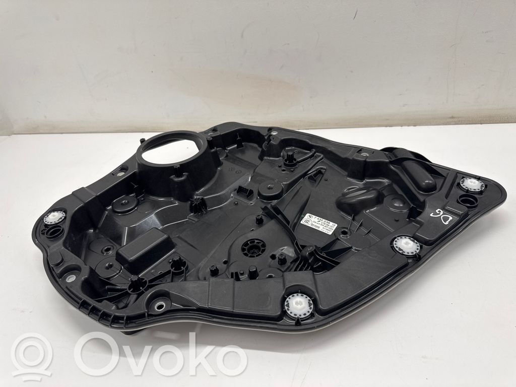 BMW 3 G20 G21 Mechanizm podnoszenia szyby tylnej bez silnika 