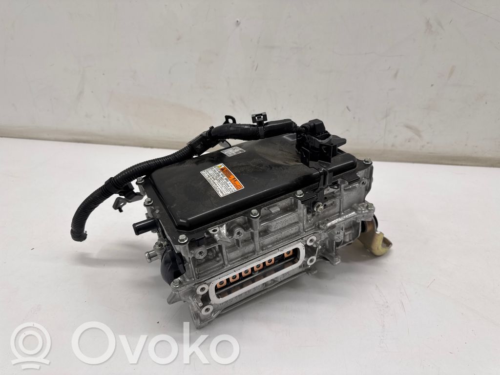 Toyota Yaris Cross Inversor/convertidor de voltaje 