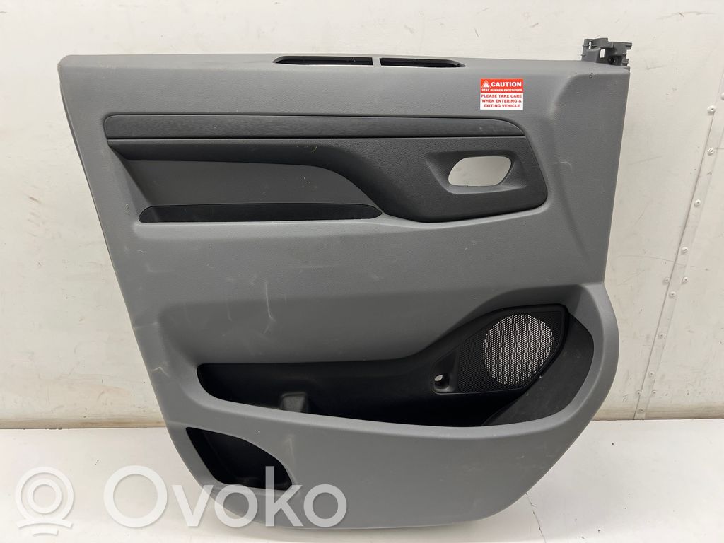 Opel Vivaro Revestimiento de puerta delantera 