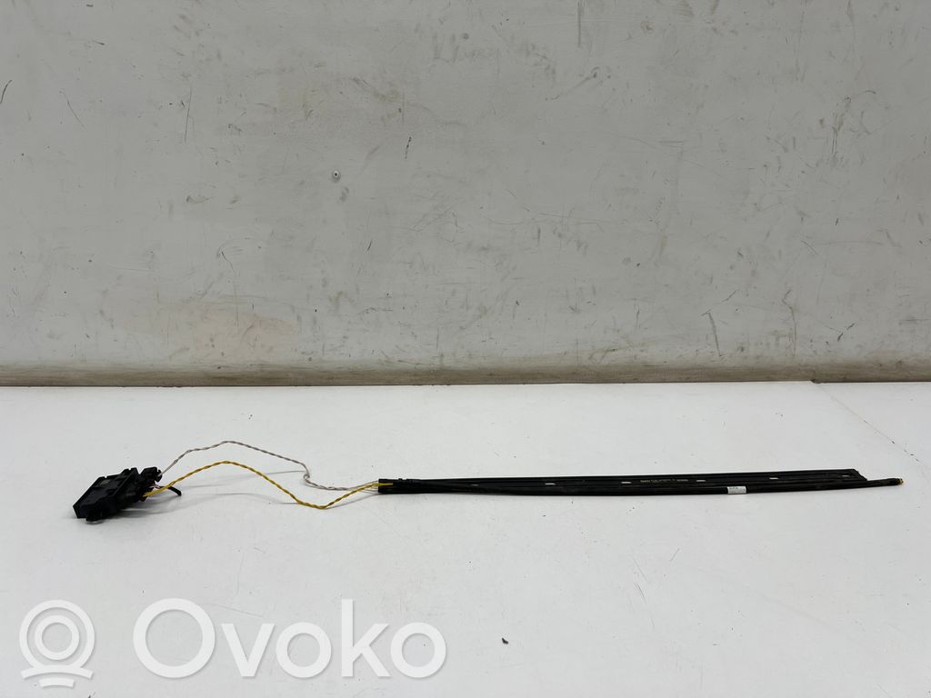 BMW 2 Active Tourer U06 Tailgate/trunk control unit/module 