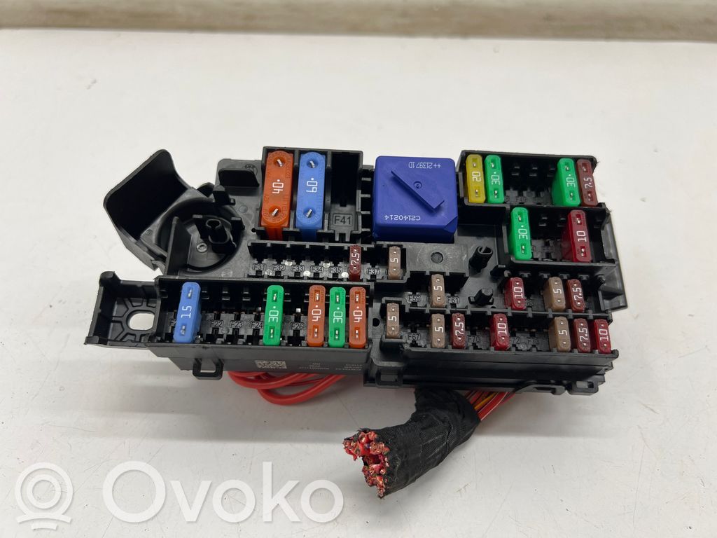 Módulo de fusible   8720724