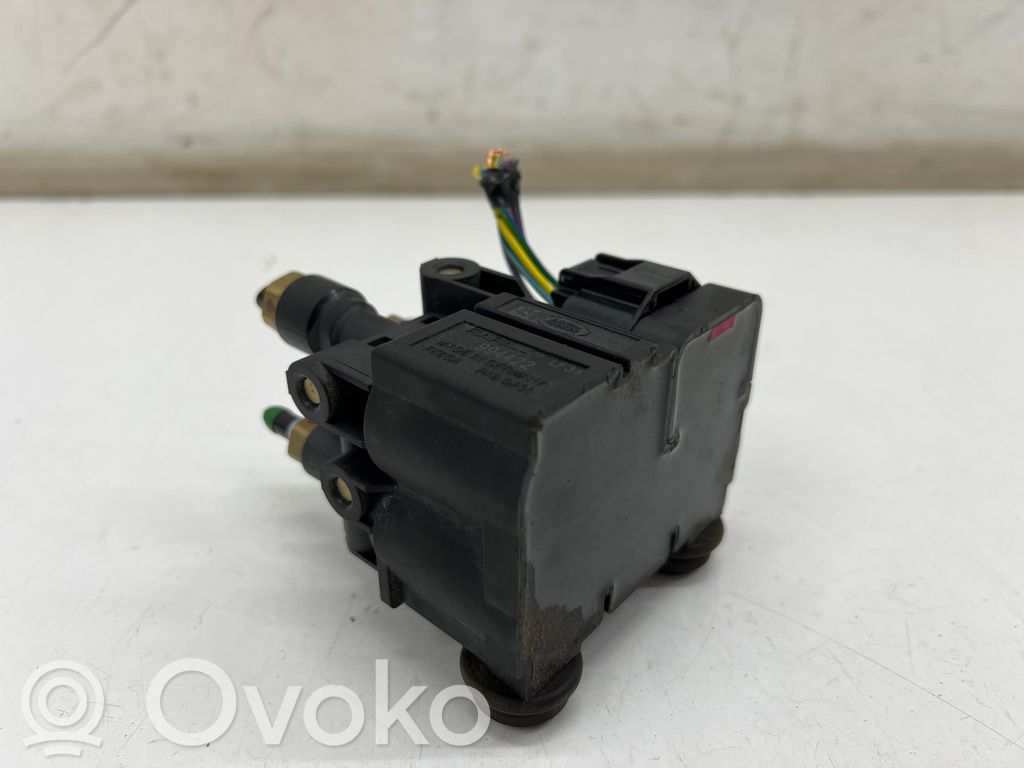 Sterownik / Moduł tylnego zawieszenia pneumatycznego   JPLA5B710AA
