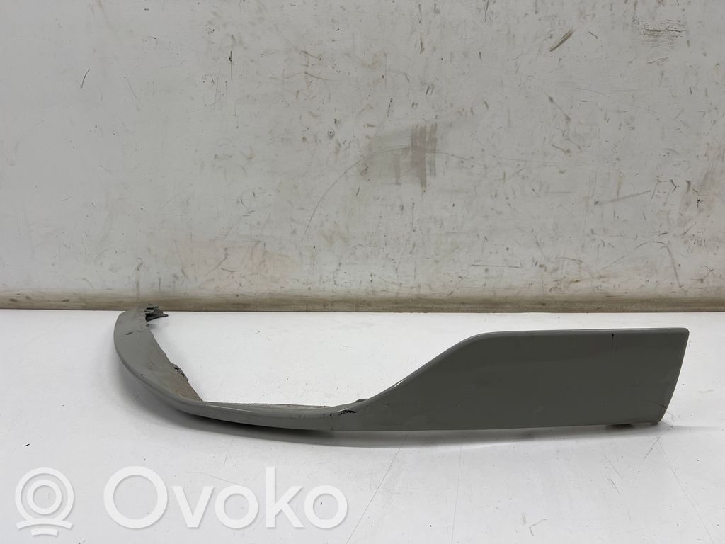 Porsche Taycan 9J1 Apdailinė galinio bamperio juosta