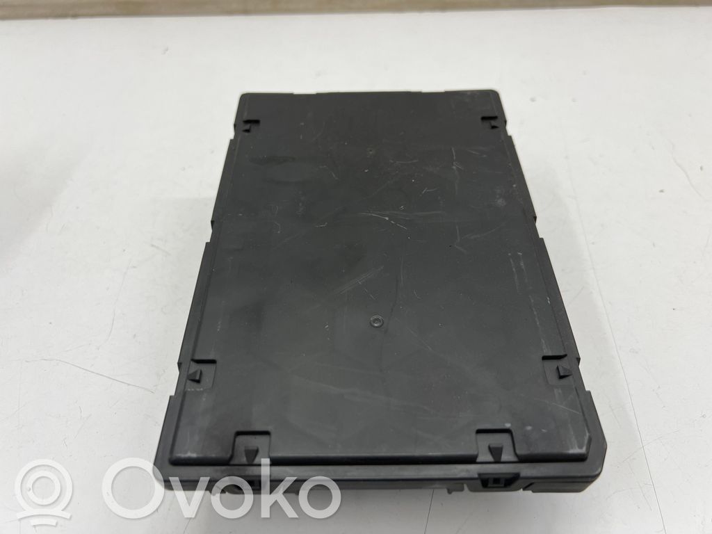 Audi A4 S4 B9 Module confort 