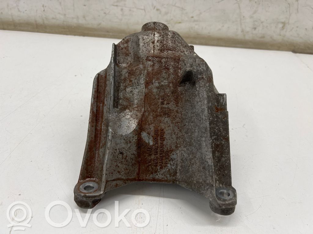 Audi A4 S4 B9 Engine mounting bracket 