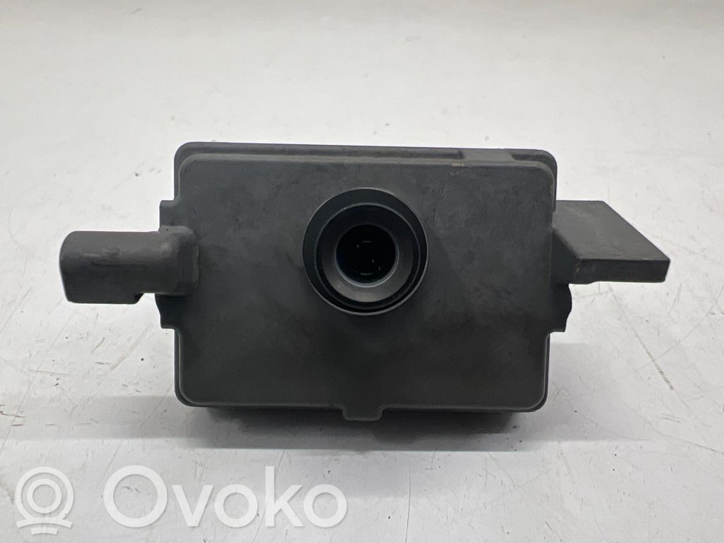 Audi Q8 e-tron Windshield/windscreen camera 