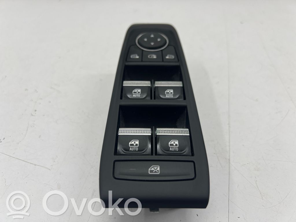 Renault Austral Electric window control switch 