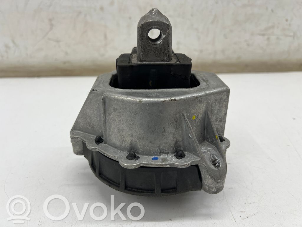BMW 3 G20 G21 Engine mount bracket 