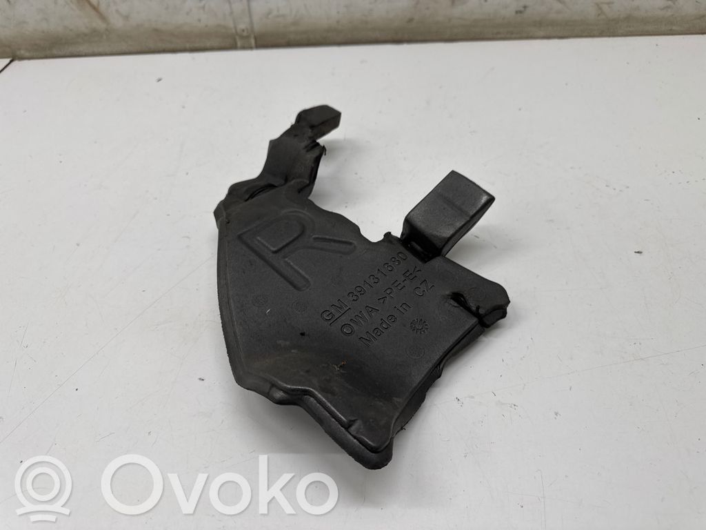 Opel Crossland X Supporto/guarnizione in poliuretano espanso del parafango 