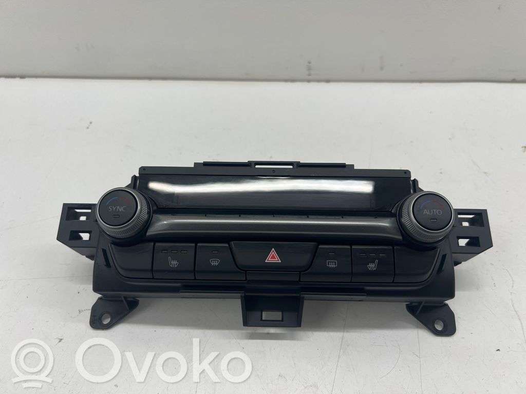 Climate control unit   D45G61190