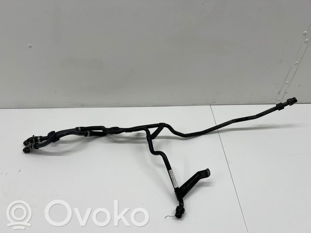 Skoda Superb B8 (3V) Conductă/furtun lichid de răcire motor 