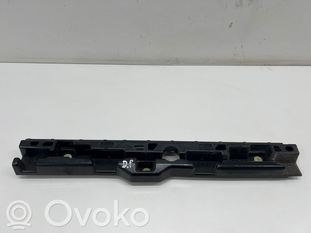 BMW 5 G30 G31 G38 Listello di supporto del sottoporta 