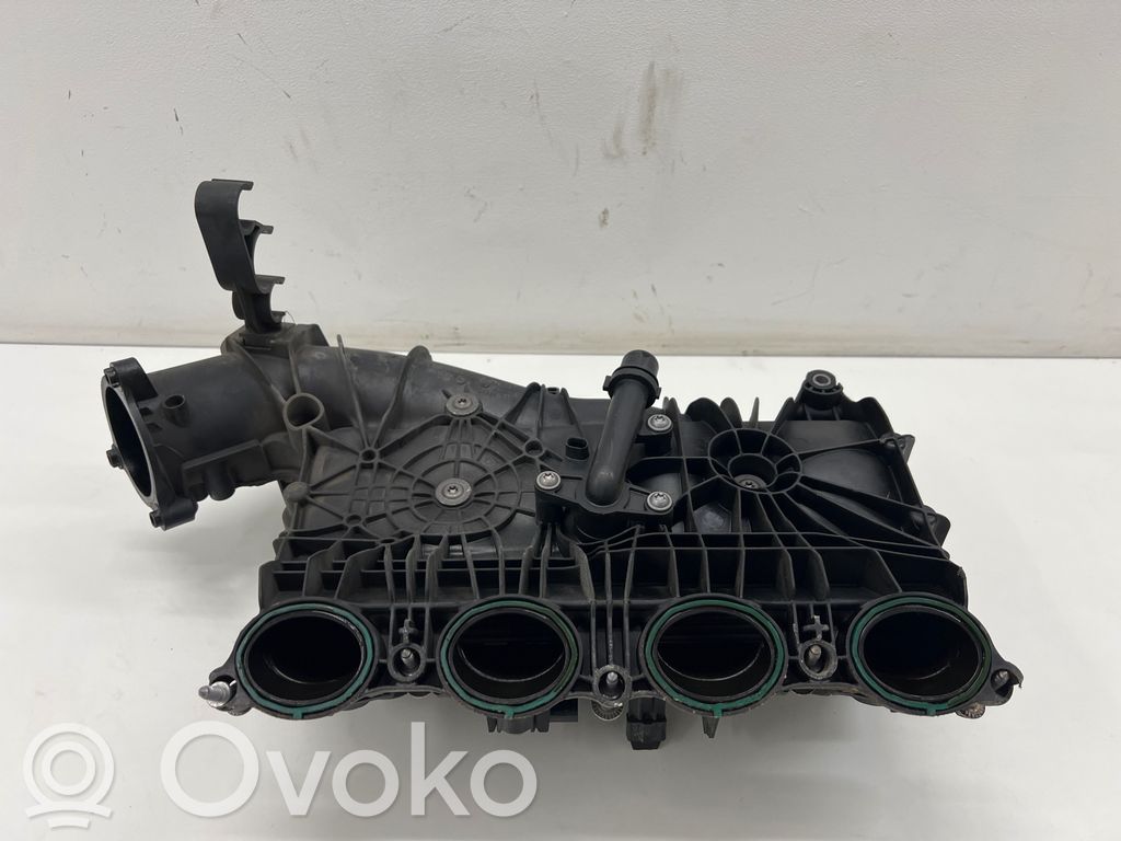 BMW 5 G30 G31 G38 Kolektor ssący 