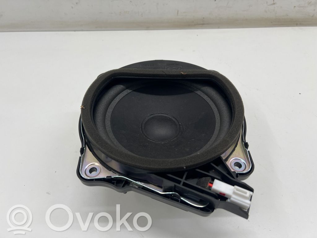 Hyundai IONIQ 6 Altavoz subwoofer