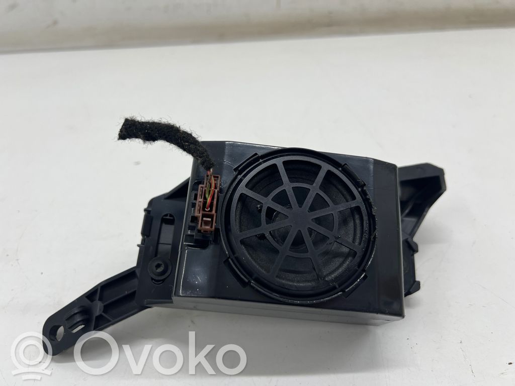 Porsche Taycan 9J1 Parking PDC sensor speaker 
