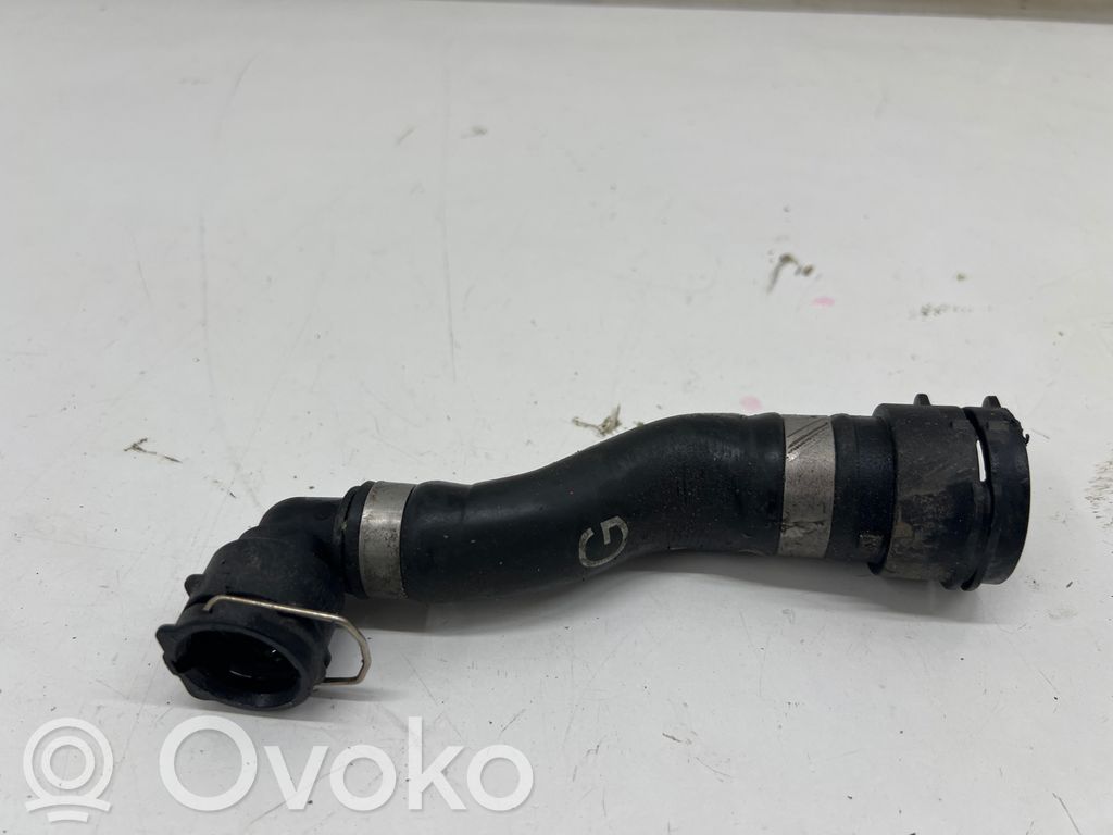 Porsche Taycan 9J1 Engine coolant pipe/hose 