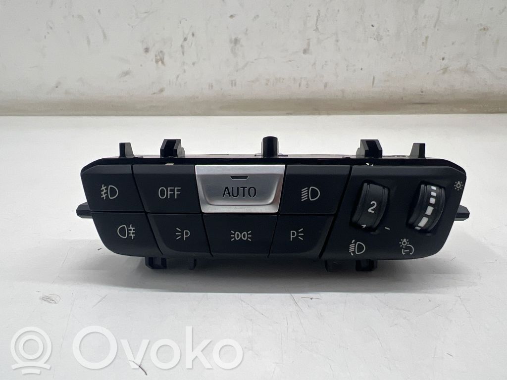 BMW 1 F40 Light switch 