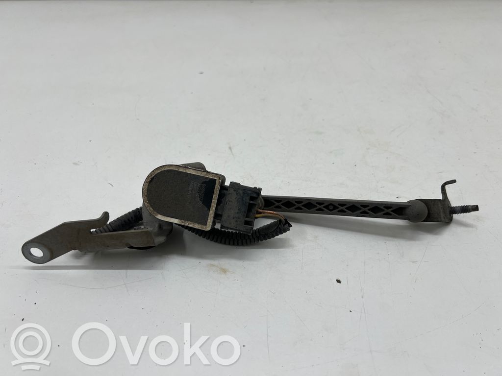 Polestar 2 Headlight/headlamp level sensor 
