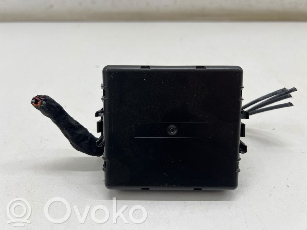 Gateway control module   5WB907530K