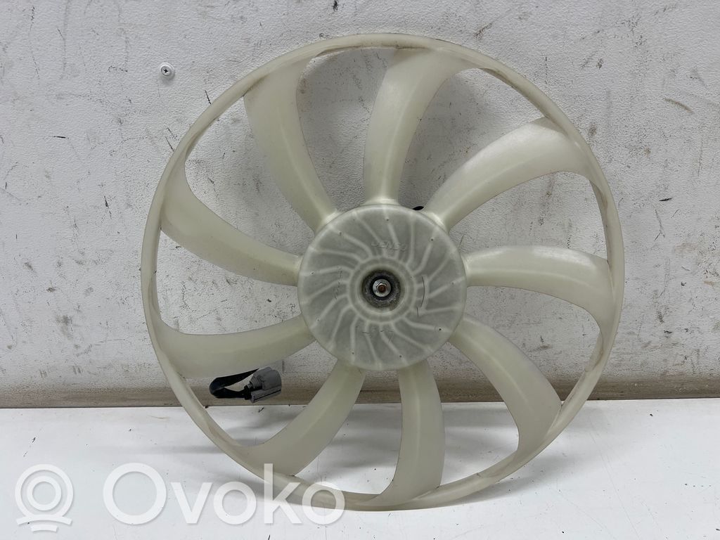 Toyota Yaris XP210 Elektrolüfter 