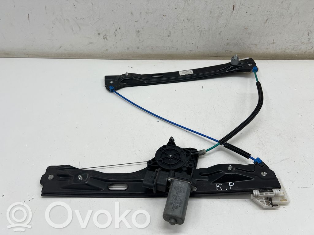 Mini Clubman F54 Elektryczny podnośnik szyby drzwi przednich 