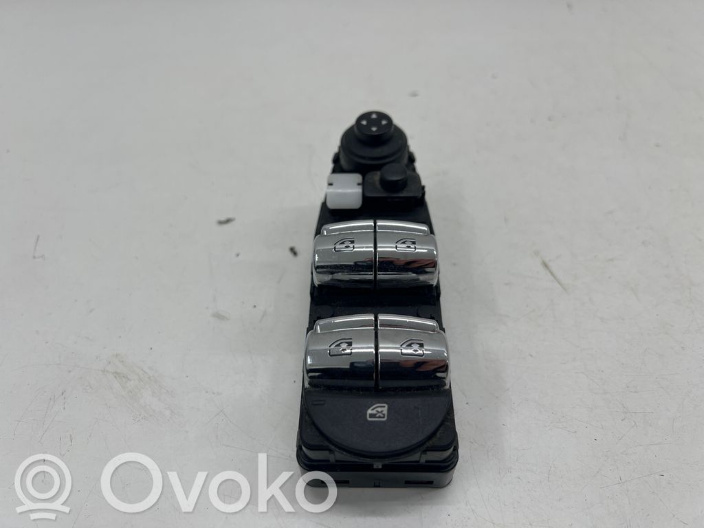Mini Clubman F54 Przyciski szyb 