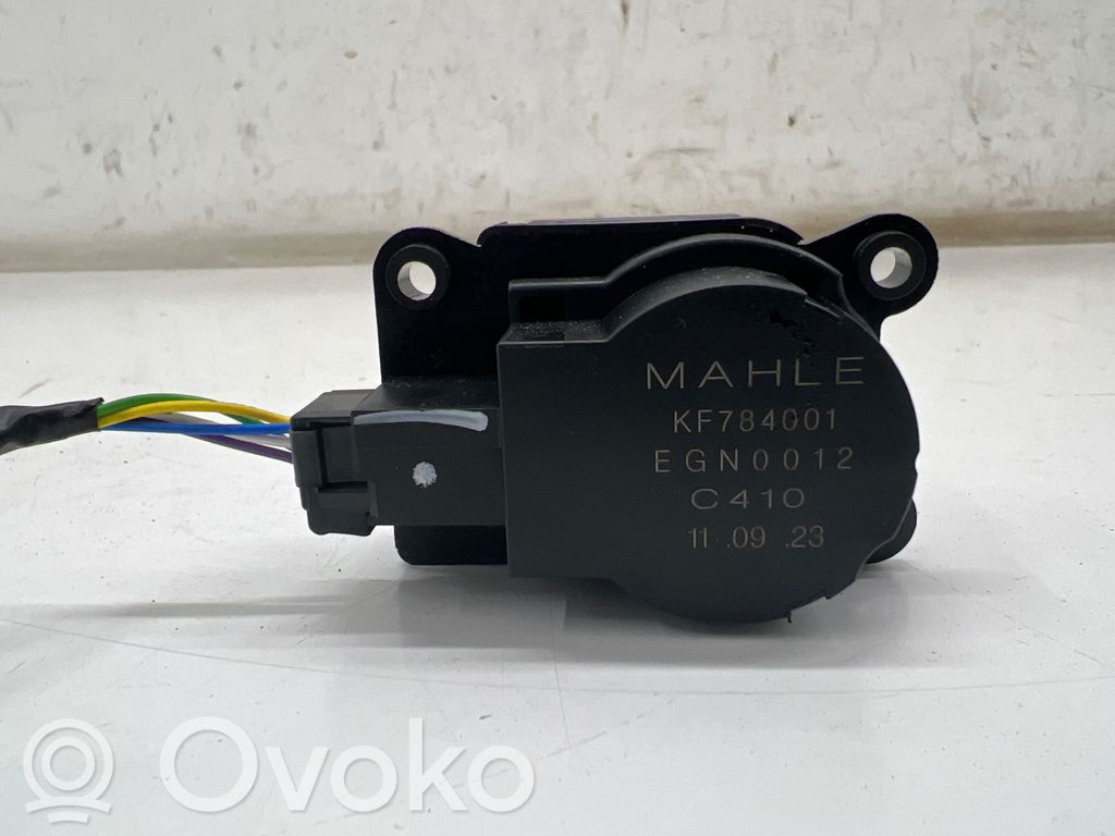 Opel Mokka B Air flap motor/actuator 