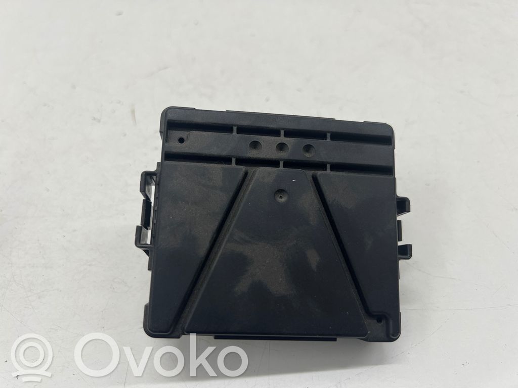Volkswagen e-Golf Gateway control module 