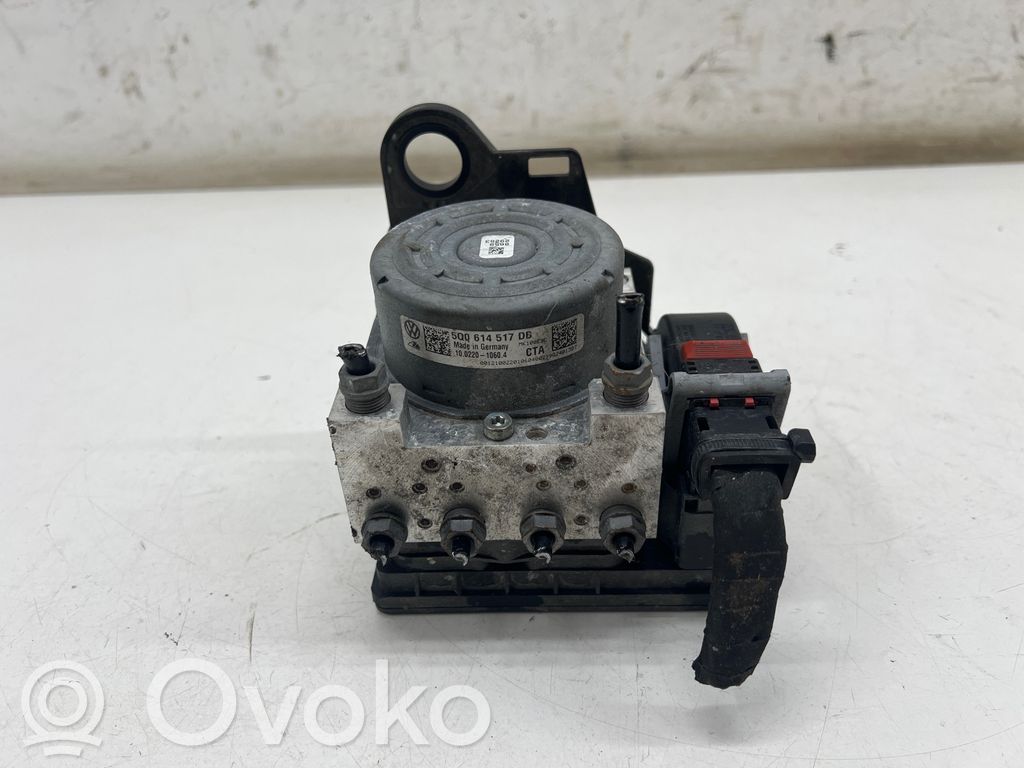 Volkswagen e-Golf ABS Pump 