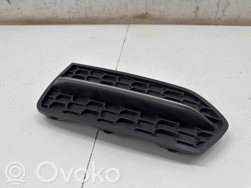 BMW 2 F22 F23 Grilă inferioară bară față 