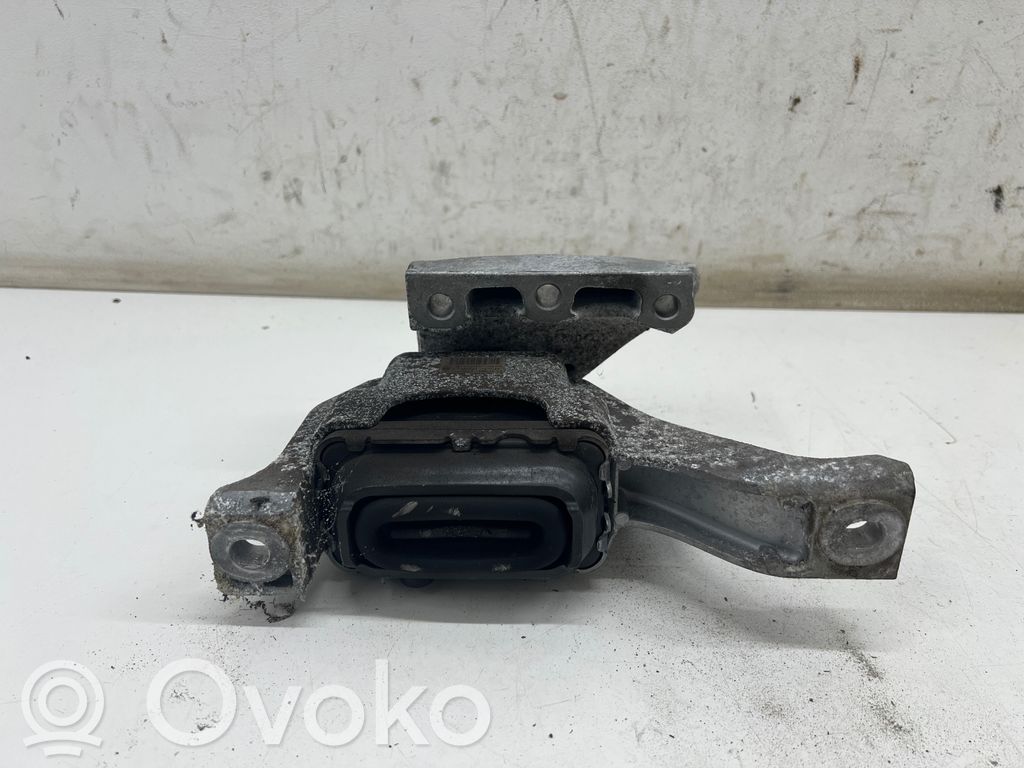 Mini Cooper Countryman R60 Engine mount bracket 