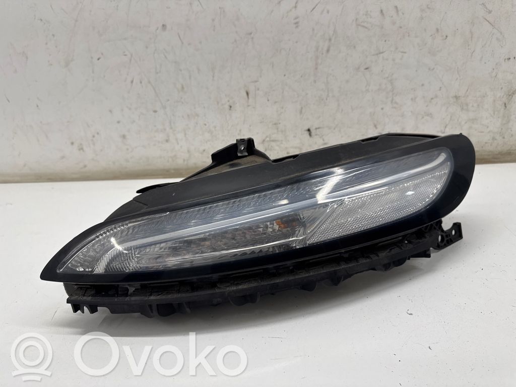 Lampa przednia   68157105AL,130732948901