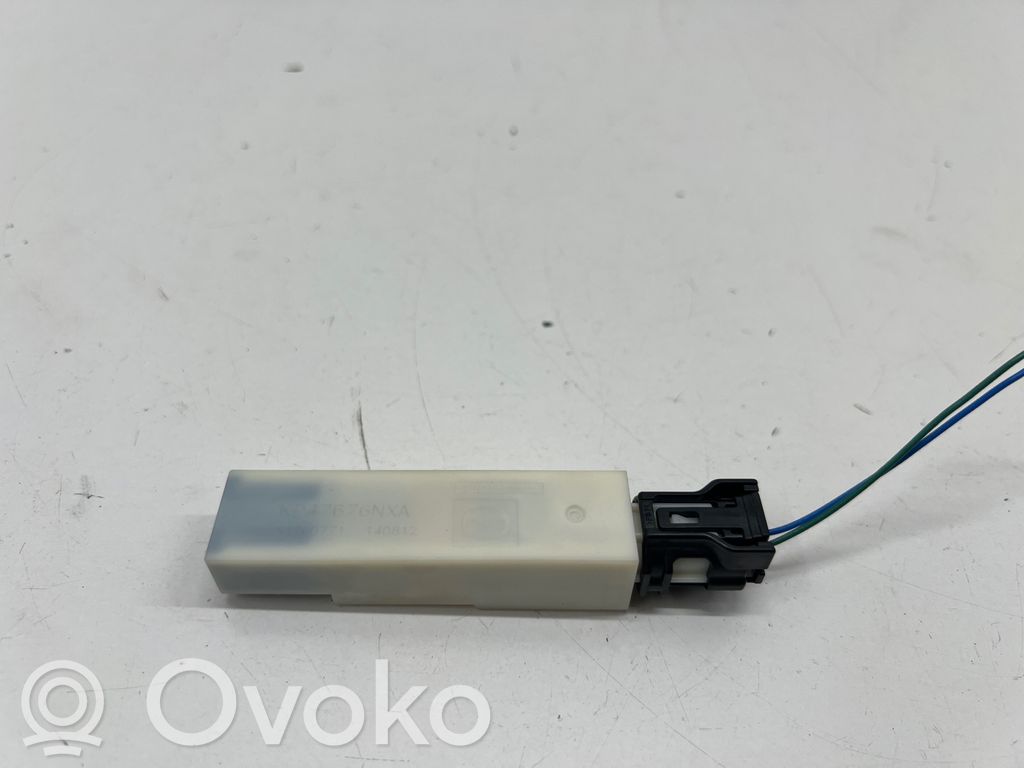 Mazda 3 Keyless system antenna 