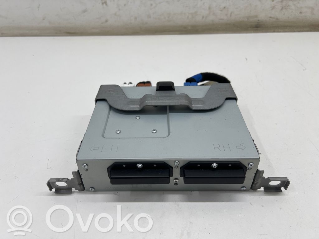Radio / CD-Player / DVD-Player / Navigation   ER89669C0B