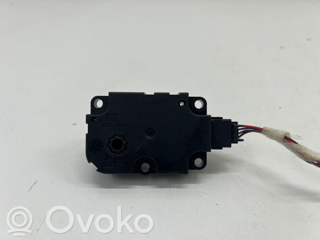Porsche Taycan 9J1 Silniczek nagrzewnicy 