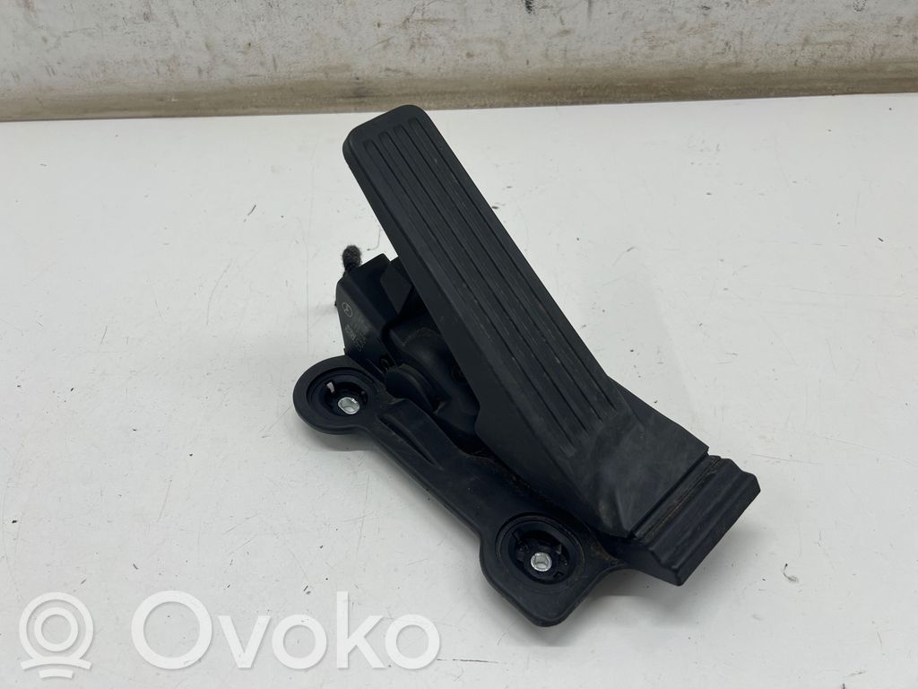 Mazda 3 Accelerator throttle pedal 