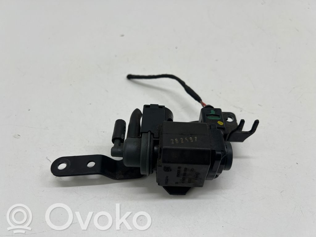 Audi Q5 SQ5 FY Turboahtimen magneettiventtiili 