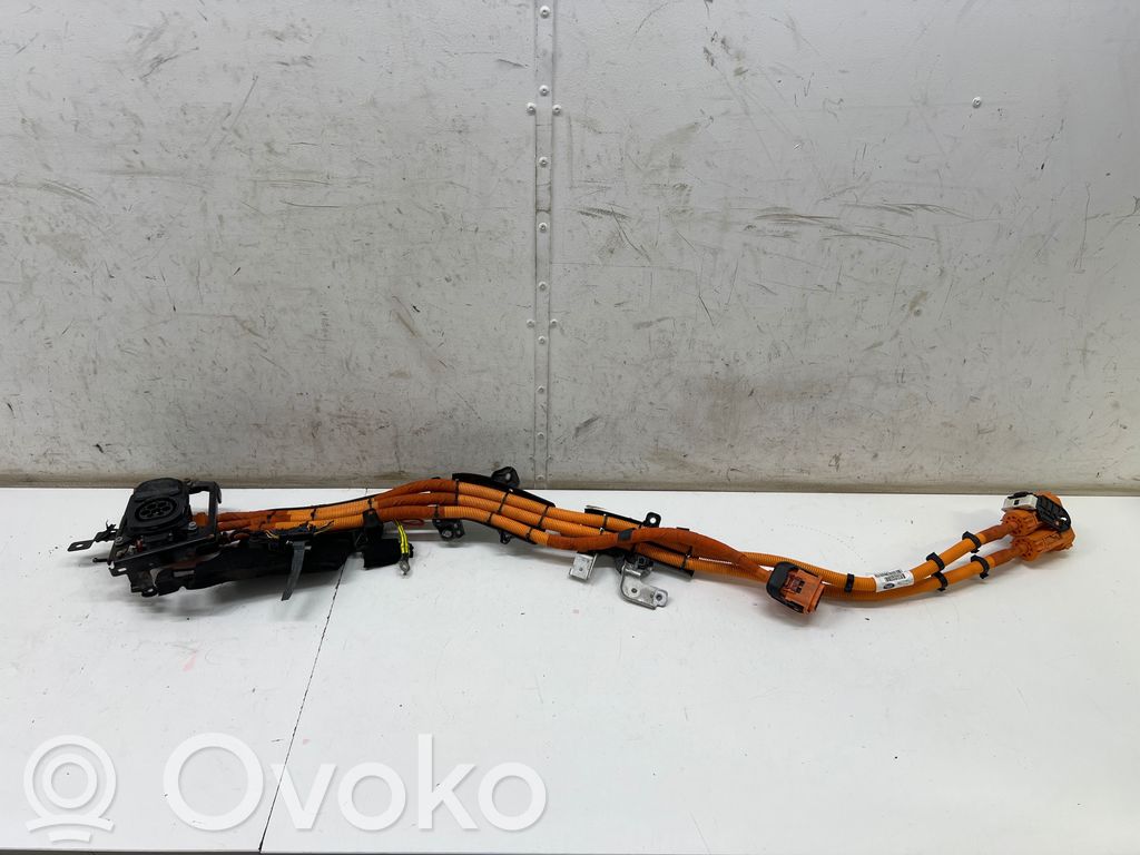 Sähköauton latauspistoke   P9D310C756HB