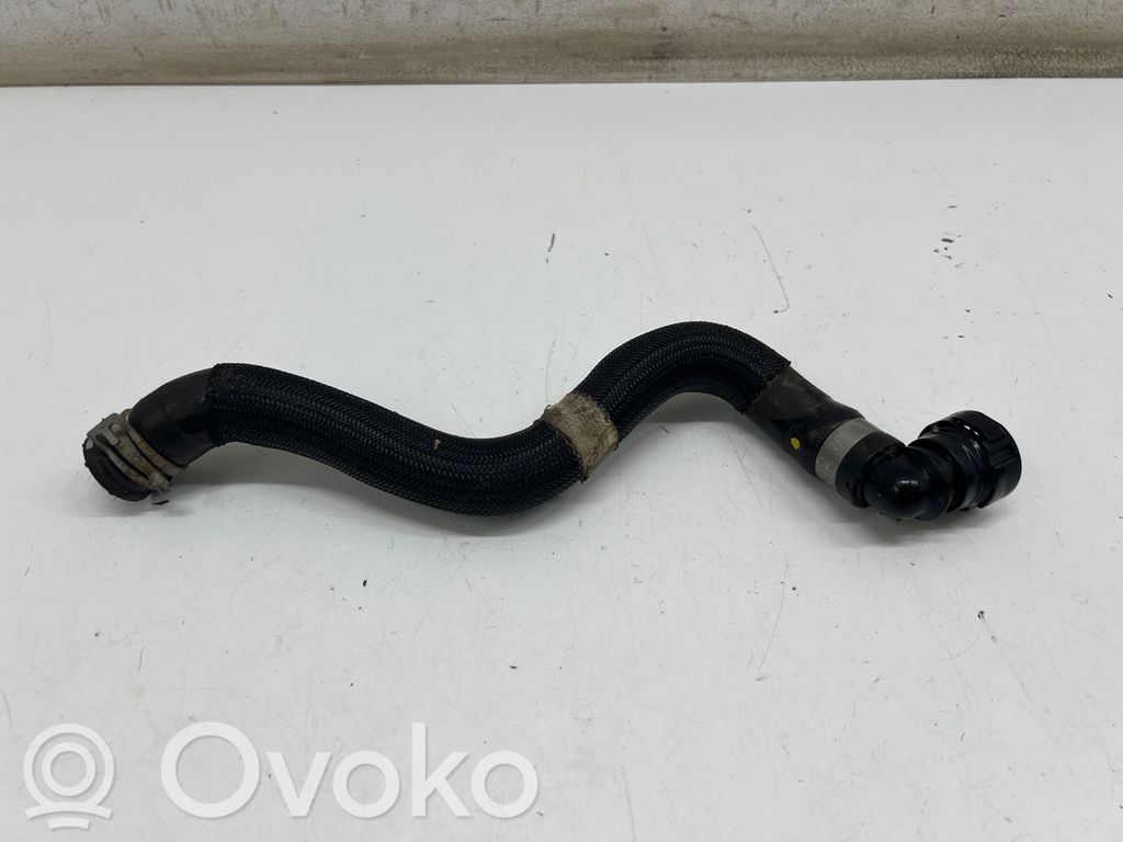 Jaguar I-Pace Engine coolant pipe/hose 