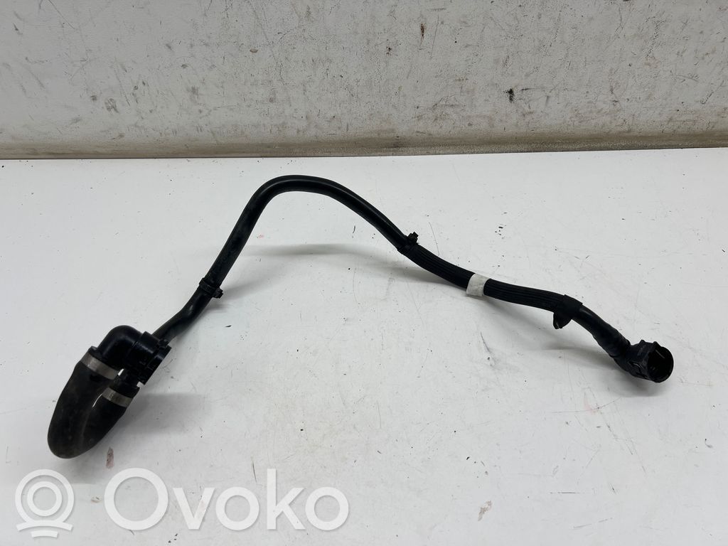 Jaguar I-Pace Engine coolant pipe/hose 