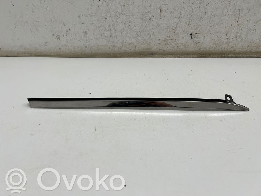 Listwa szyby tylnej   768A56RA0A