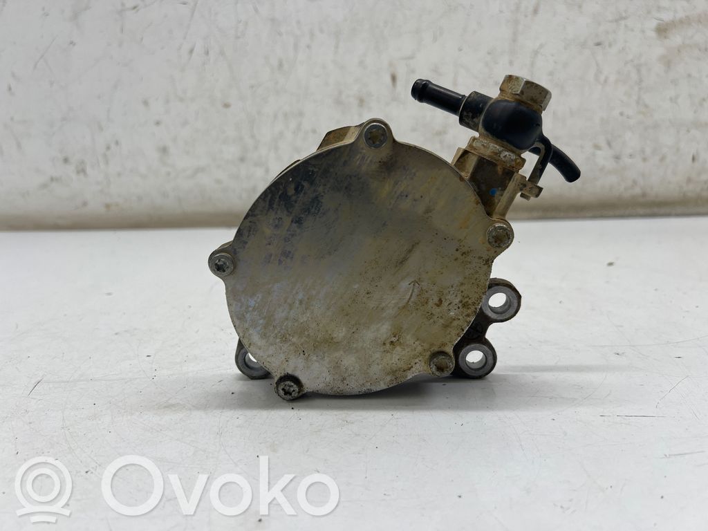 Toyota Hilux VIII Pompă vacuum 