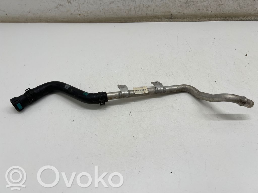 Land Rover Discovery 5 Tubo flessibile del liquido di raffreddamento del motore