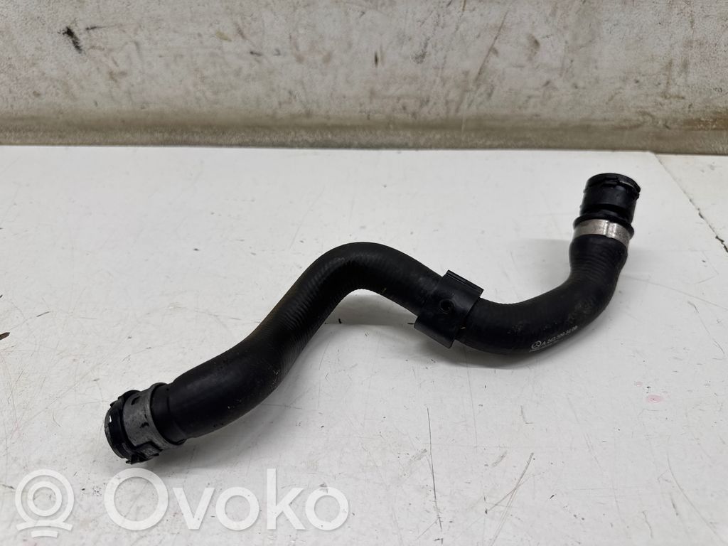 Mercedes-Benz EQB Conductă/furtun lichid de răcire motor 
