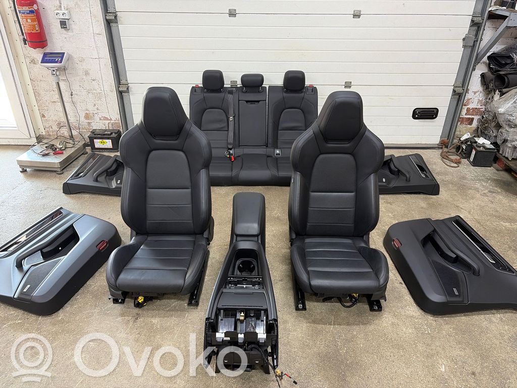 Porsche Macan (95C) Garnitures, kit cartes de siège intérieur avec porte 