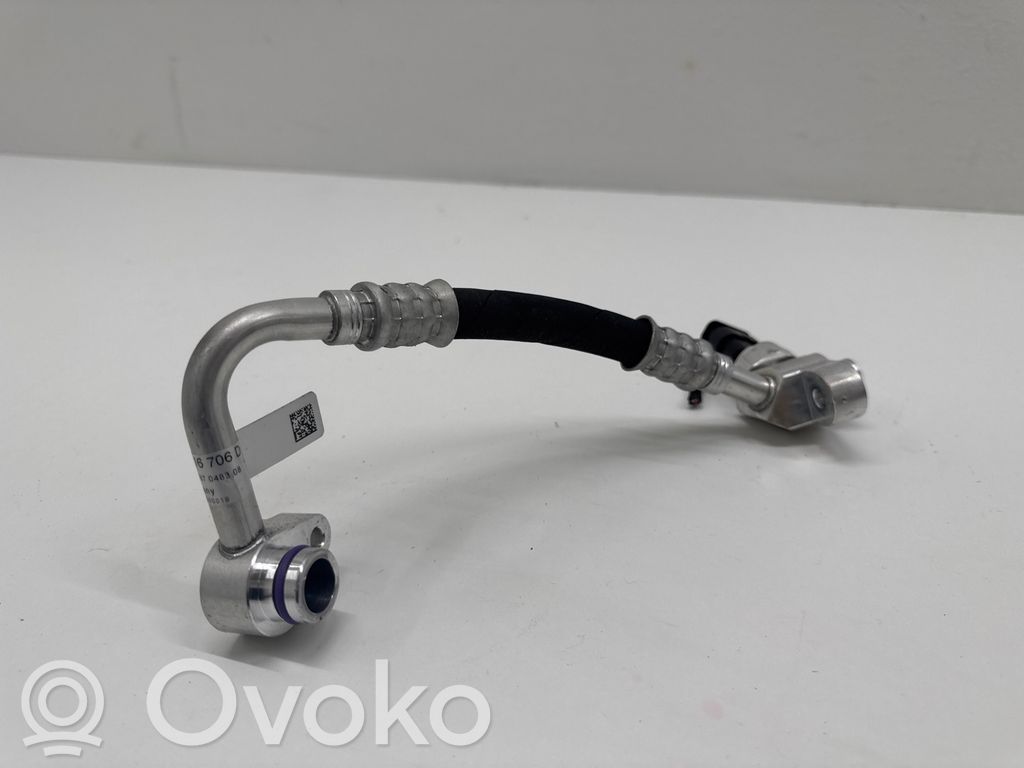 Ilmastointilaitteen putki (A/C)   85E816706D