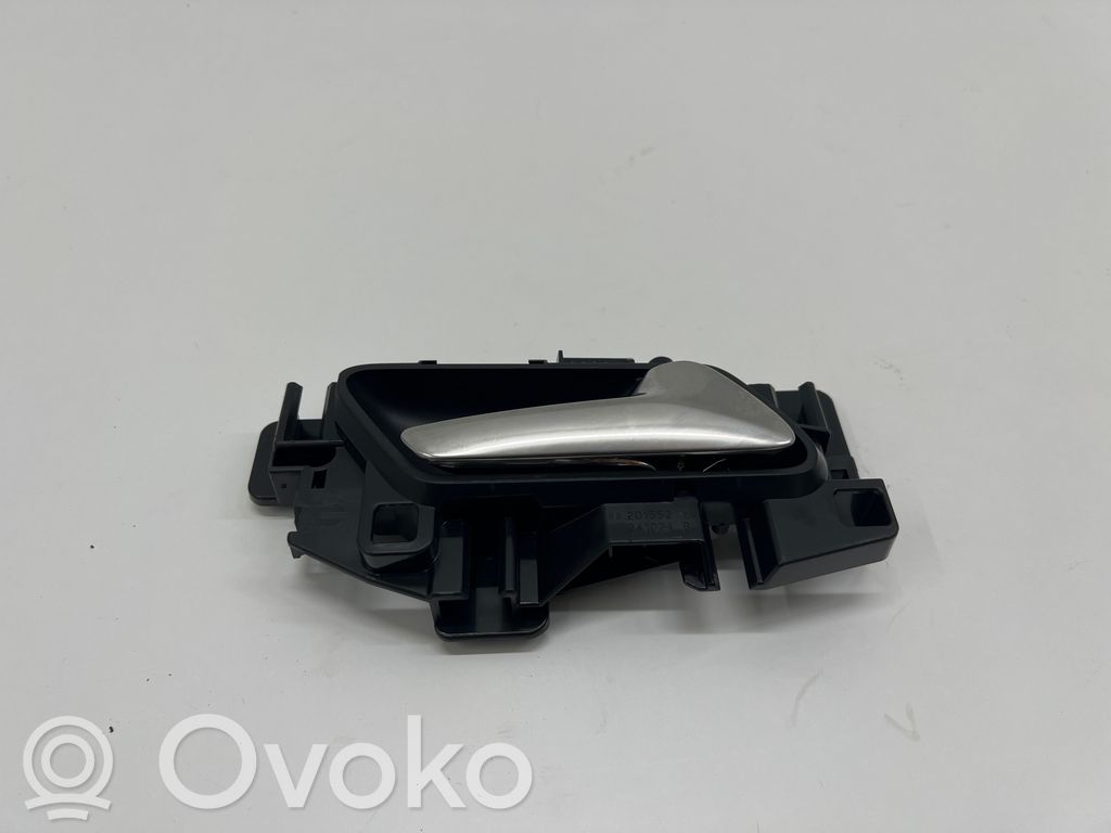 Opel Astra L Manecilla interna puerta delantera